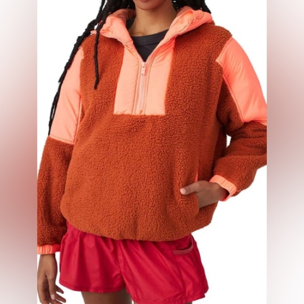 Free People - Movement Lead The Pack Fleece Pullover - Neon Coral - Women’s XS